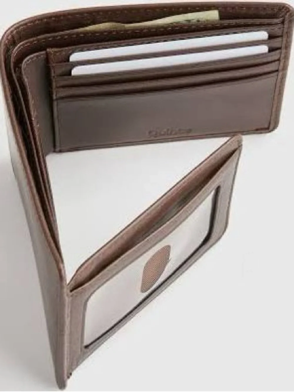 Quince Men's Brown Leather Bi-Fold Wallet